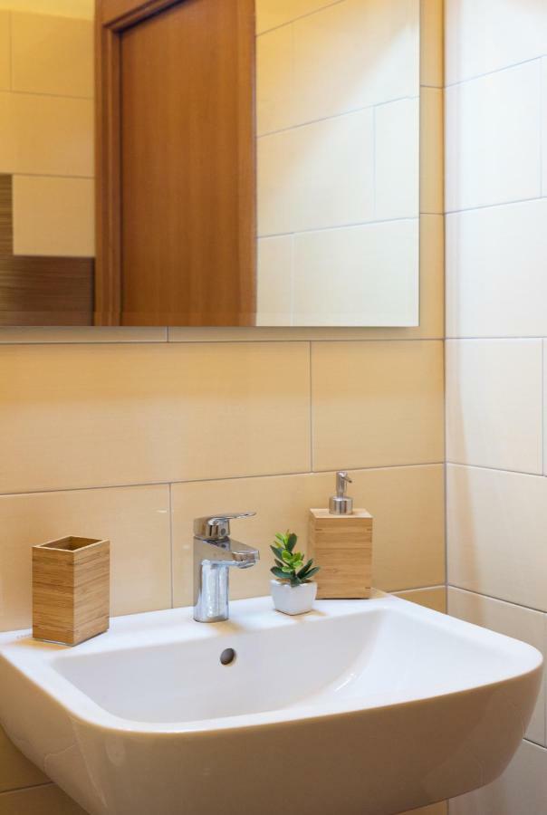 נאפולי Casa Laurino B&B מראה חיצוני תמונה