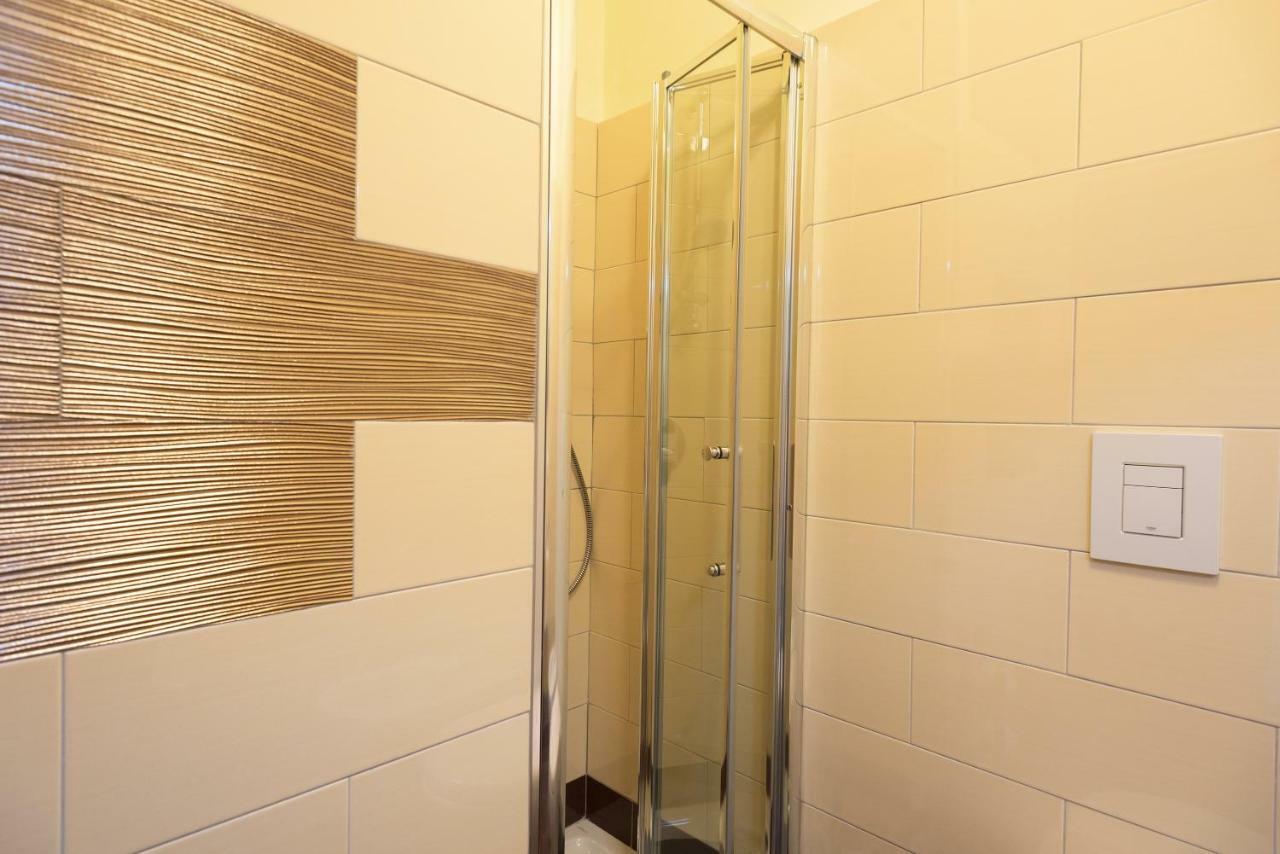 נאפולי Casa Laurino B&B מראה חיצוני תמונה